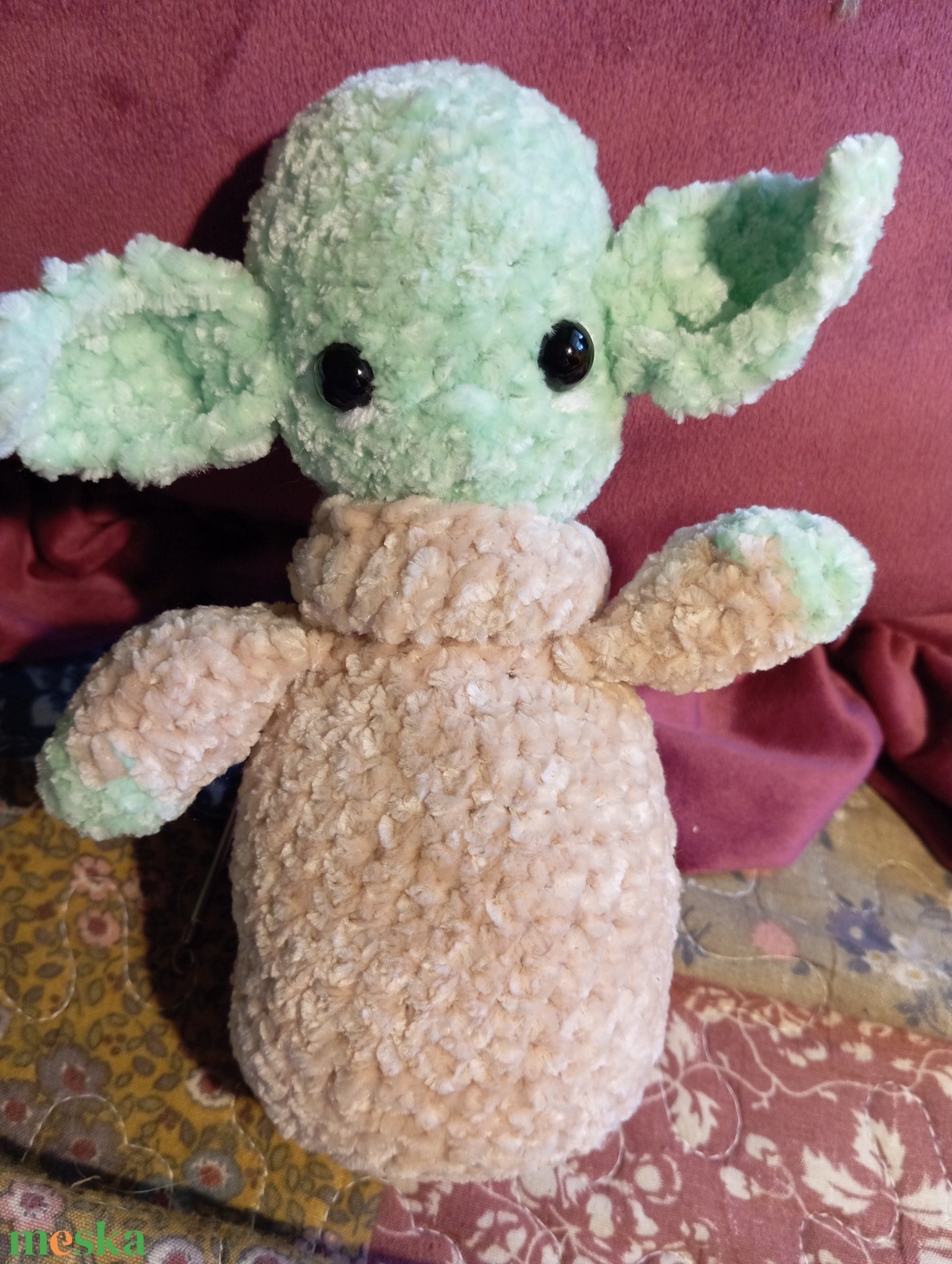 Horgolt baby Yoda, Grogu - játék & sport - plüssállat & játékfigura - szörnyike - Meska.hu