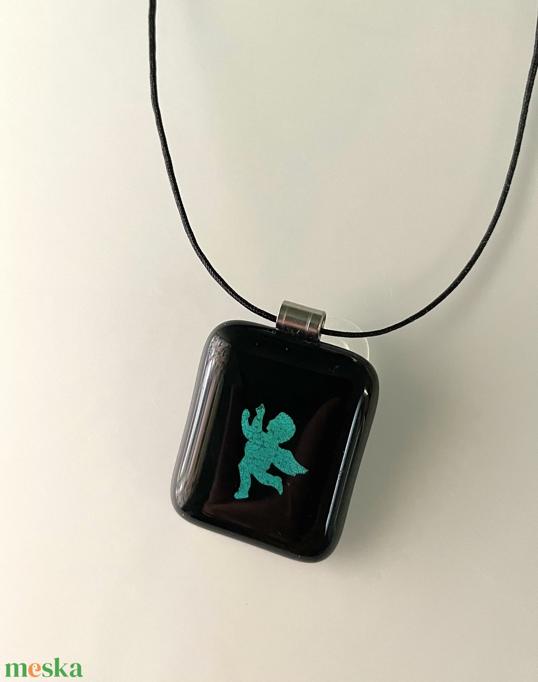 Karácsonyi angyalkás medál, üvegékszer - ékszer - nyaklánc - medálos nyaklánc - Meska.hu