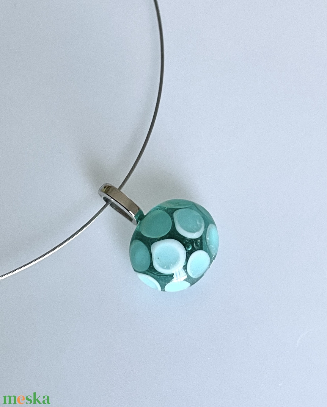 Türkiz apró medál, üvegékszer - ékszer - nyaklánc - medálos nyaklánc - Meska.hu