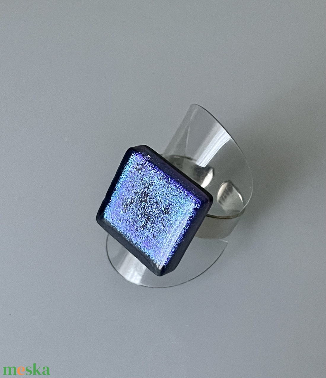 Türkiz irizáló gyűrű, üvegékszer - ékszer - gyűrű - figurális gyűrű - Meska.hu