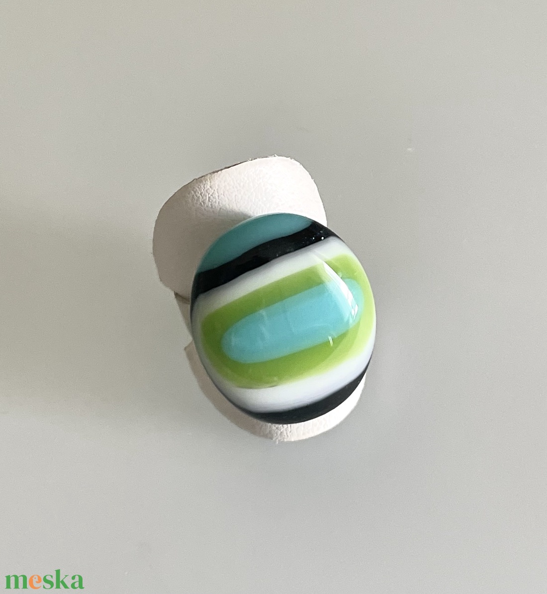 Állítható alapú gyűrű, üvegékszer - ékszer - gyűrű - üveglencsés gyűrű - Meska.hu