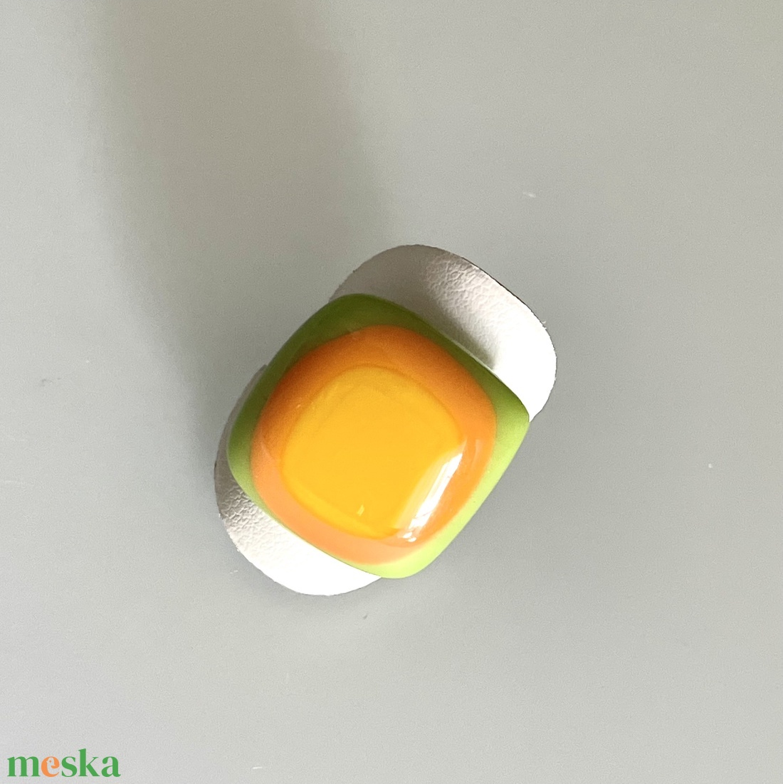 Narancsos, állítható alapú gyűrű, üvegékszer - ékszer - gyűrű - üveglencsés gyűrű - Meska.hu