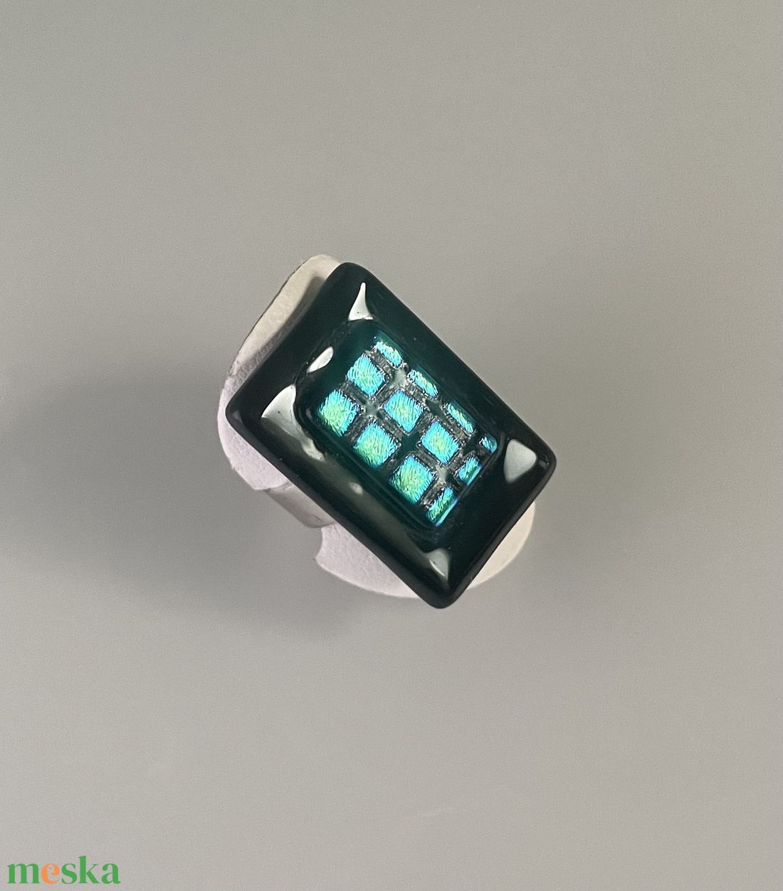 Fekete-türkiz irizáló gyűrű, üvegékszer - ékszer - gyűrű - figurális gyűrű - Meska.hu