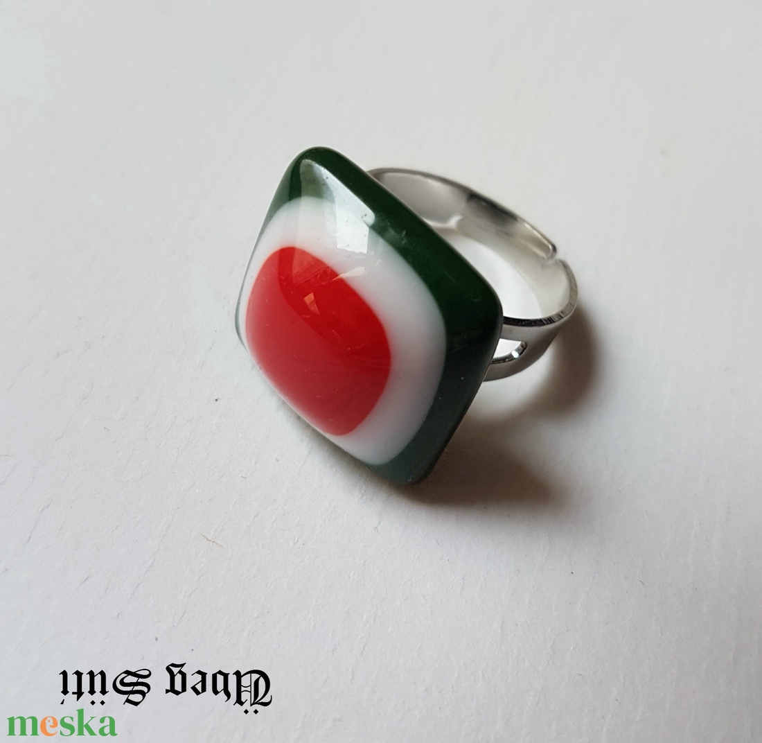 NEMESACÉL Tricolor gyűrű piros fehér zöld kokárda üvegékszer - ékszer - gyűrű - statement gyűrű - Meska.hu NEMESACÉL Tricolor gyűrű piros fehér zöld kokárda üvegékszer - ékszer - gyűrű - statement gyűrű - Meska.hu