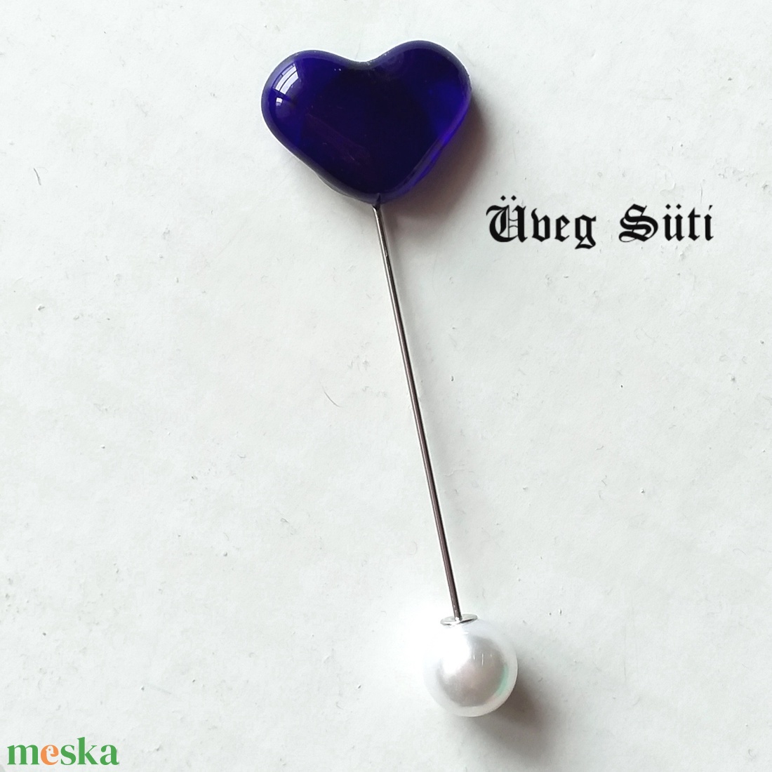 Kék szv kitűző üvegékszer tekla gyöngy dsszel nem csak valentínnapra, muranoi üveg, ajándék nőnapra - ékszer - kitűző és bross - kitűző - Meska.hu Kék szv kitűző üvegékszer tekla gyöngy dsszel nem csak valentínnapra, muranoi üveg, ajándék nőnapra - ékszer - kitűző és bross - kitűző - Meska.hu