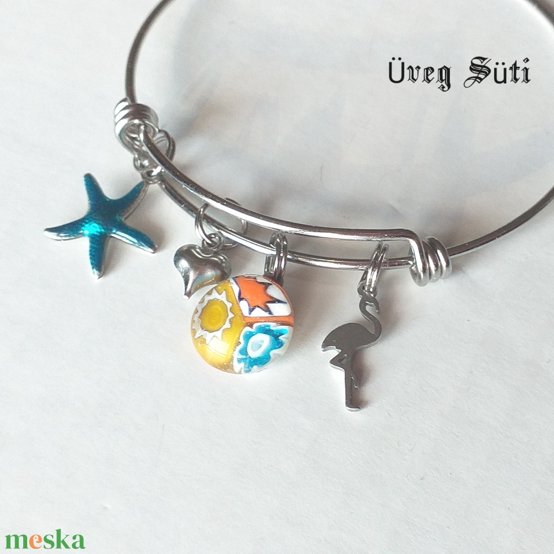 NEMESACÉL nyár kék narancs citrom virágos karkötő szvecske csillag medálokkal üvegékszer ajándékba, personalised, - ékszer - karkötő - charm karkötő - Meska.hu NEMESACÉL nyár kék narancs citrom virágos karkötő szvecske csillag medálokkal üvegékszer ajándékba, personalised, - ékszer - karkötő - charm karkötő - Meska.hu