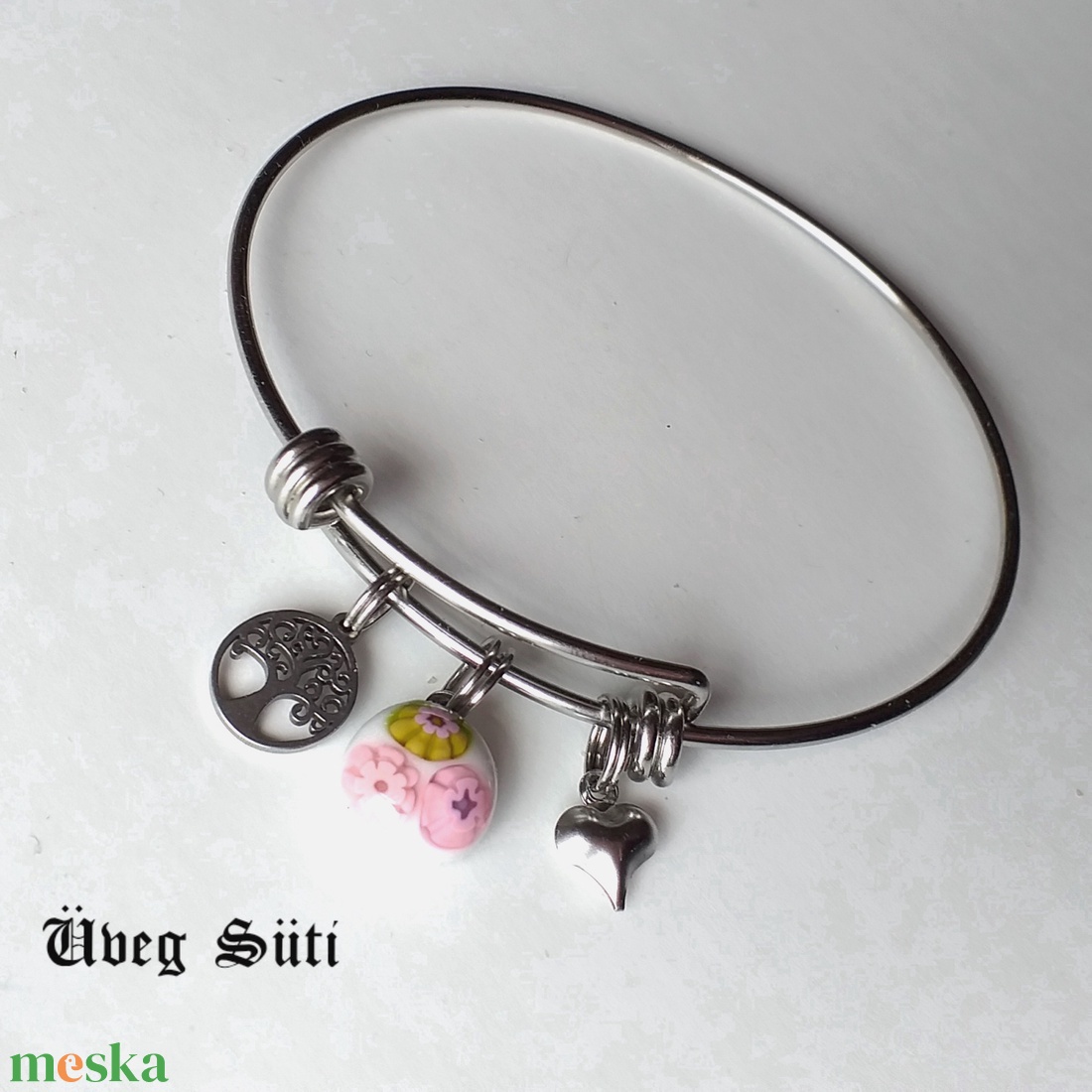 NEMESACÉL Tavasz   rózsaszin zöld  virágos karkötő szvecskés életfa medálokkal  üvegékszer  ajándékba, personalised,  - ékszer - karkötő - charm karkötő - Meska.hu