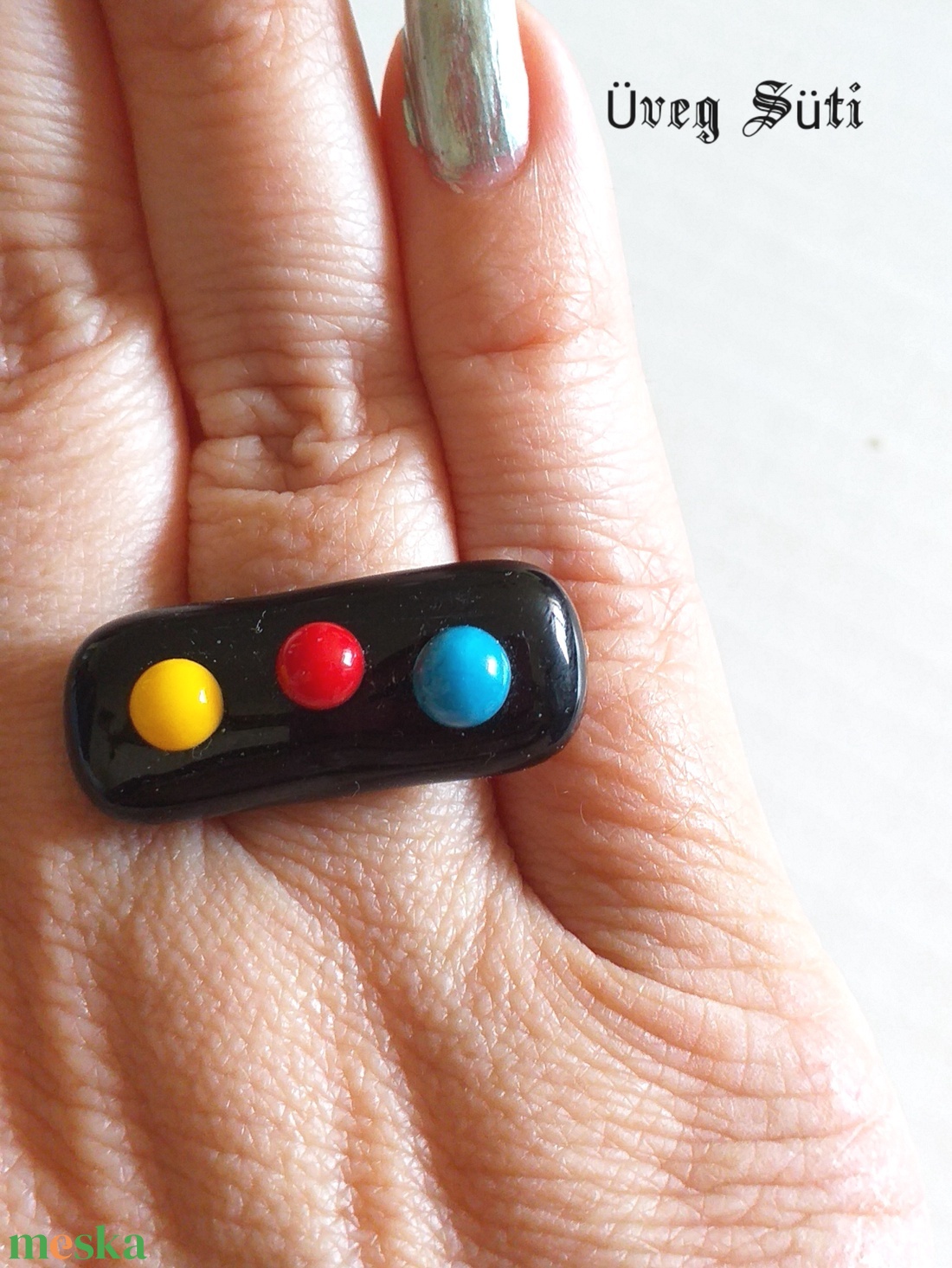 NEMESACÉL Fekete  piros sárga  kék bolygó gyűrű üvegékszer ajndék nőknek - ékszer - gyűrű - statement gyűrű - Meska.hu