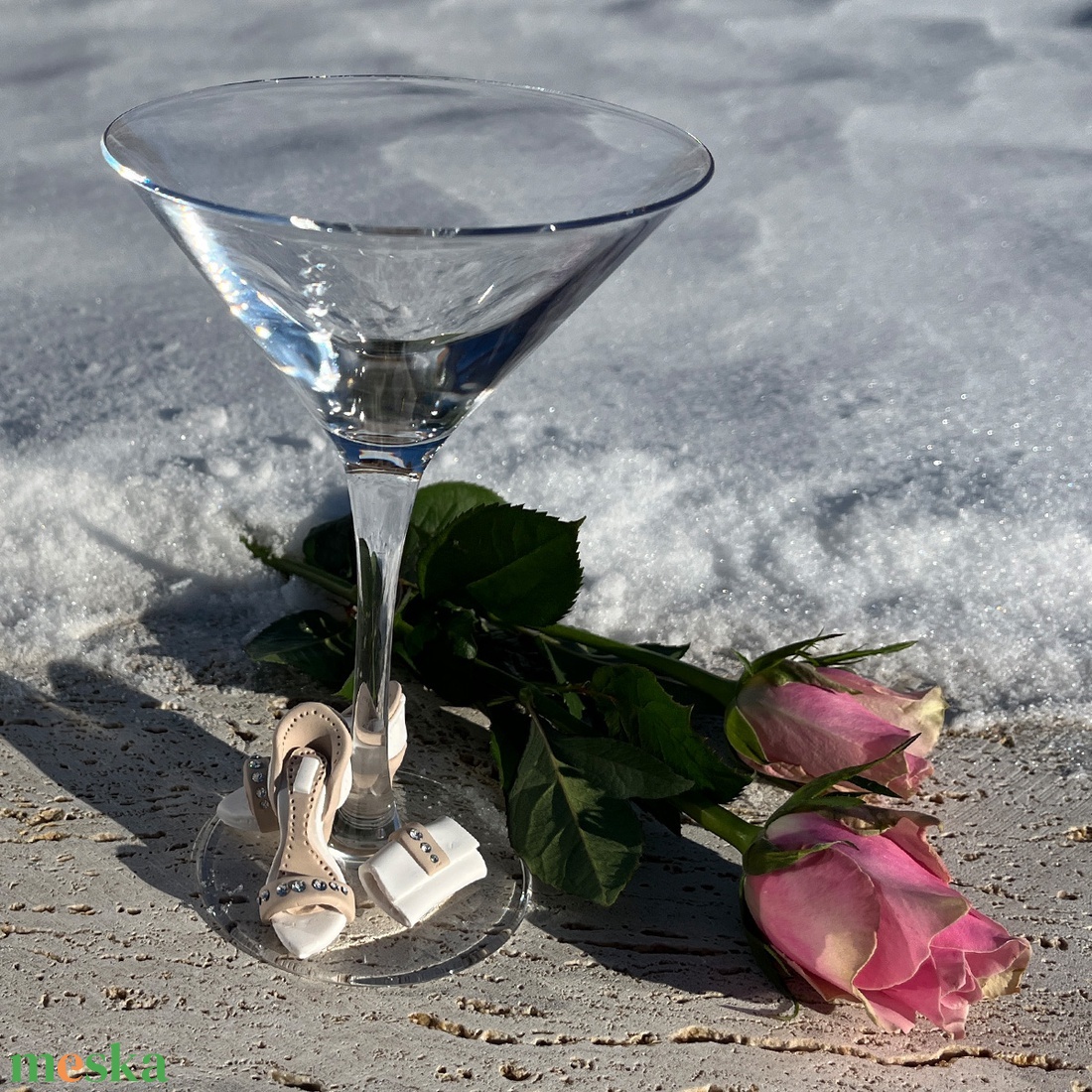 Divatos koktélos pohár � magassarkú cipő és táska díszítéssel - otthon & életmód - konyhafelszerelés, tálalás - tálalás - pohár - Meska.hu