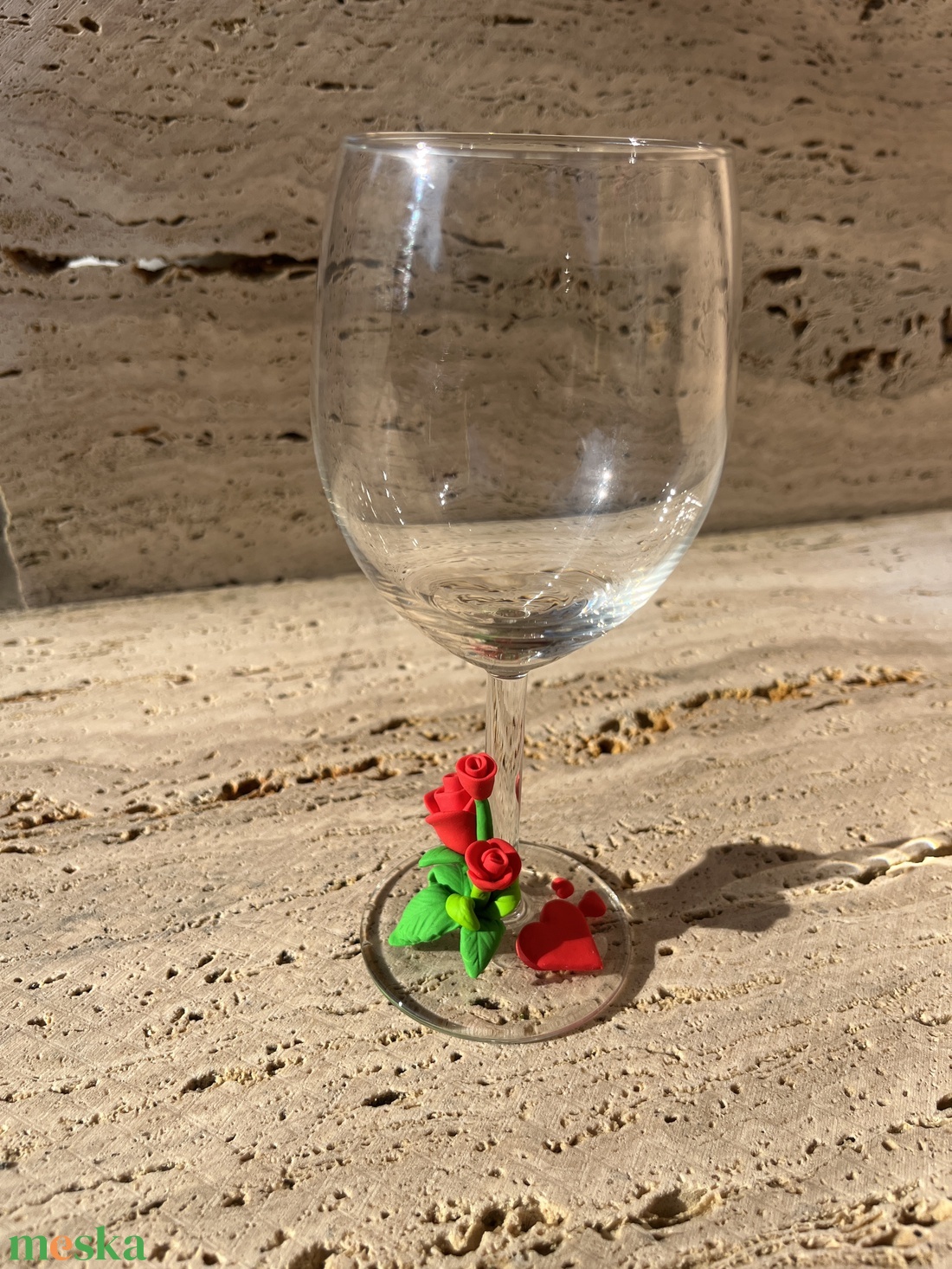 Borospohár kézzel készített gyurma díszítéssel - otthon & életmód - konyhafelszerelés, tálalás - tálalás - boros poharak, szettek - Meska.hu