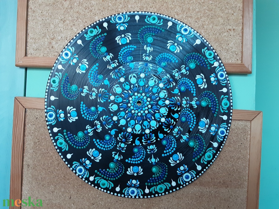Mandala festés akrillal bakelit lemezre 2db - otthon & életmód - dekoráció - dísztárgy - Meska.hu Mandala festés akrillal bakelit lemezre 2db - otthon & életmód - dekoráció - dísztárgy - Meska.hu