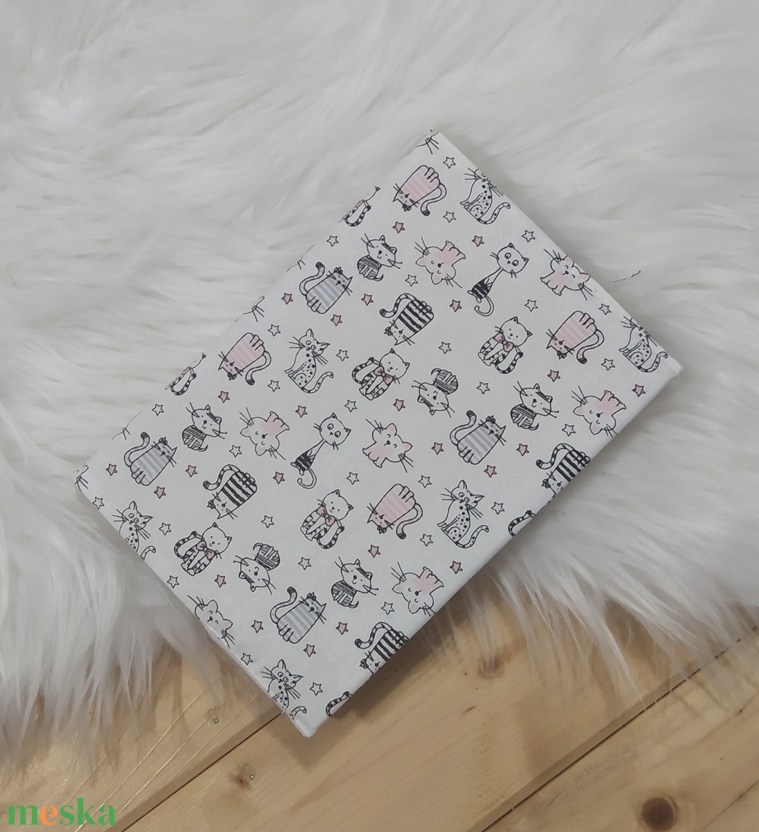 Textil könyvborító - otthon & életmód - papír, írószer - könyv- és füzetborító - Meska.hu Textil könyvborító - otthon & életmód - papír, írószer - könyv- és füzetborító - Meska.hu