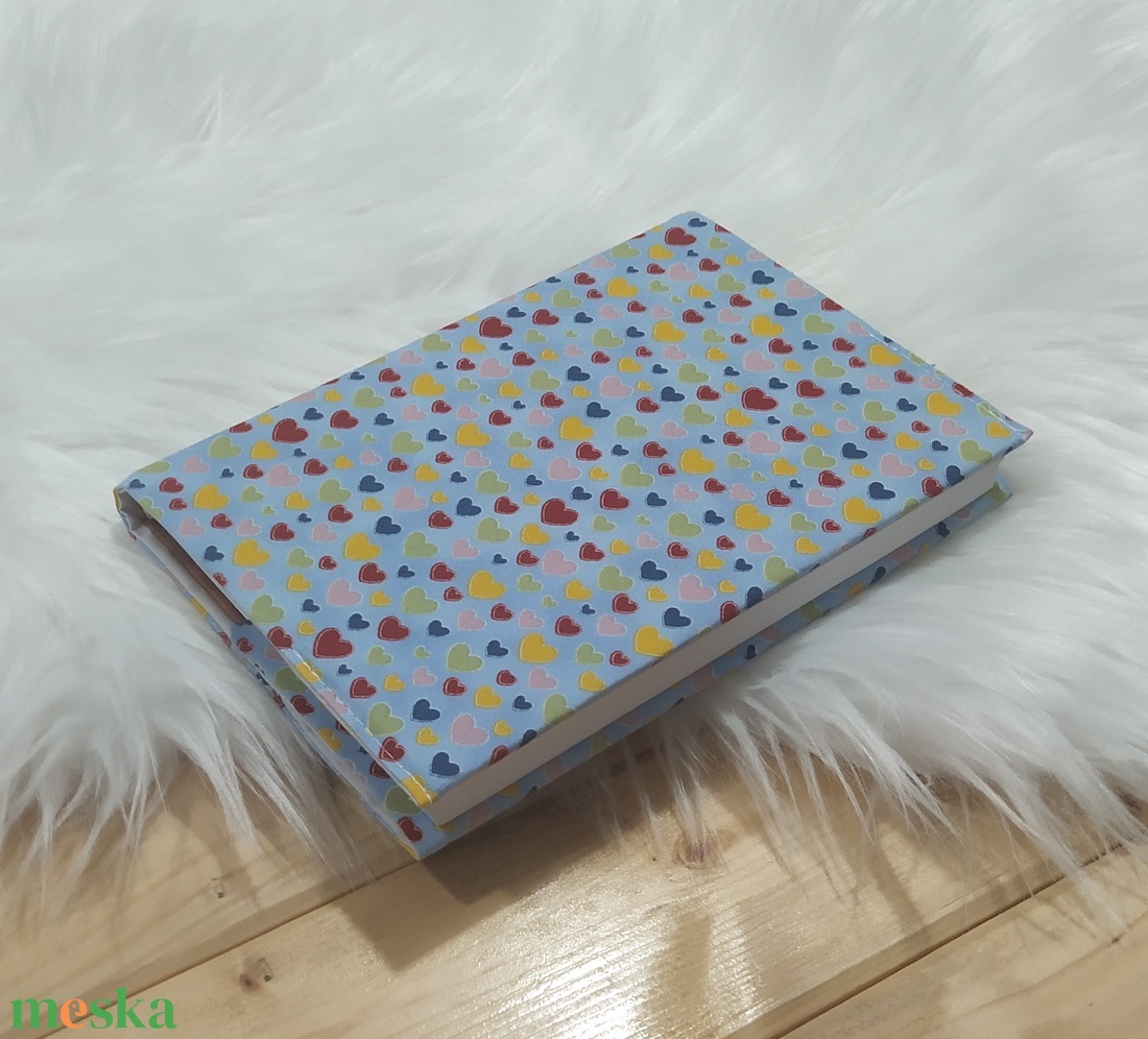 Textil könyvborító - otthon & életmód - papír, írószer - könyv- és füzetborító - Meska.hu Textil könyvborító - otthon & életmód - papír, írószer - könyv- és füzetborító - Meska.hu
