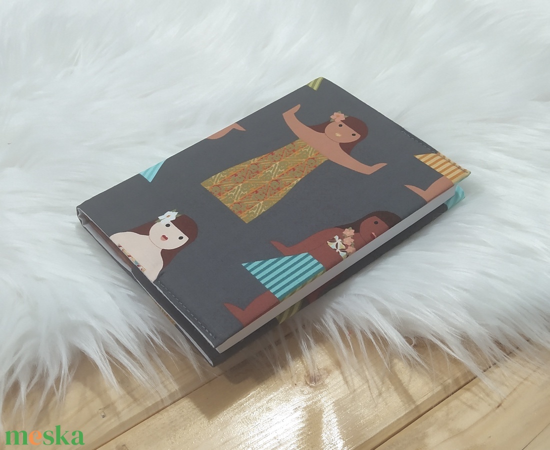 Textil könyvborító - otthon & életmód - papír, írószer - könyv- és füzetborító - Meska.hu Textil könyvborító - otthon & életmód - papír, írószer - könyv- és füzetborító - Meska.hu