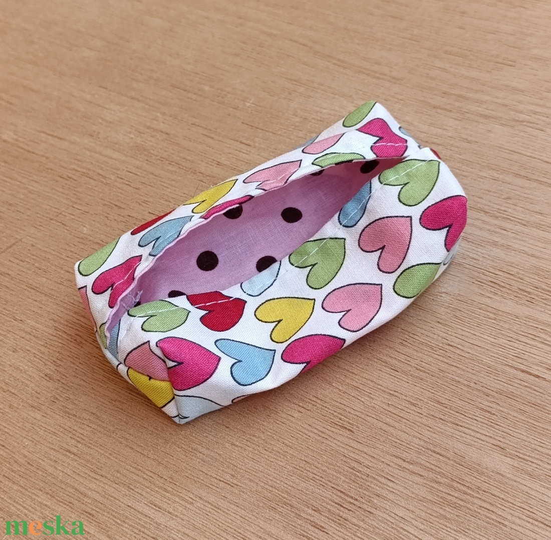 Pamut papírzsebkendő tartó - táska & tok - pénztárca & más tok - zsebkendőtartó tok - Meska.hu