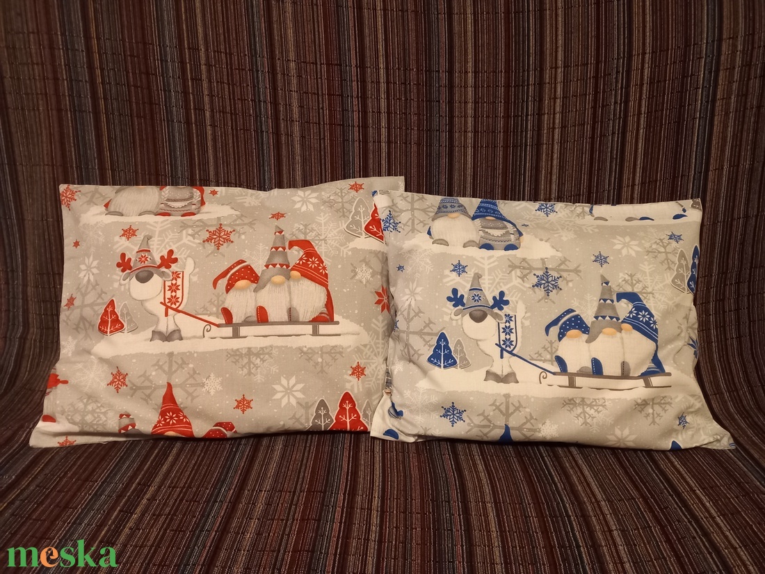 Kispárna huzat - kék manós - otthon & életmód - lakástextil - párna & párnahuzat - díszpárnahuzat - Meska.hu