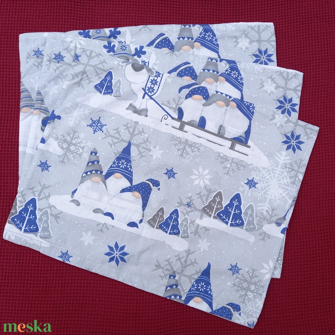 Kispárna huzat - kék manós - otthon & életmód - lakástextil - párna & párnahuzat - díszpárnahuzat - Meska.hu