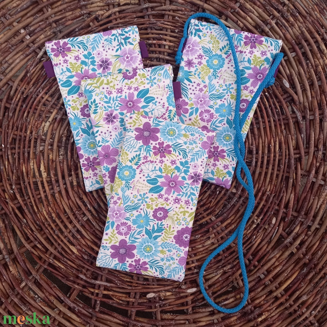 Virágos mobiltok több színben, 12x20cm, pikk-pakk zárral - táska & tok - pénztárca & más tok - telefontok - Meska.hu