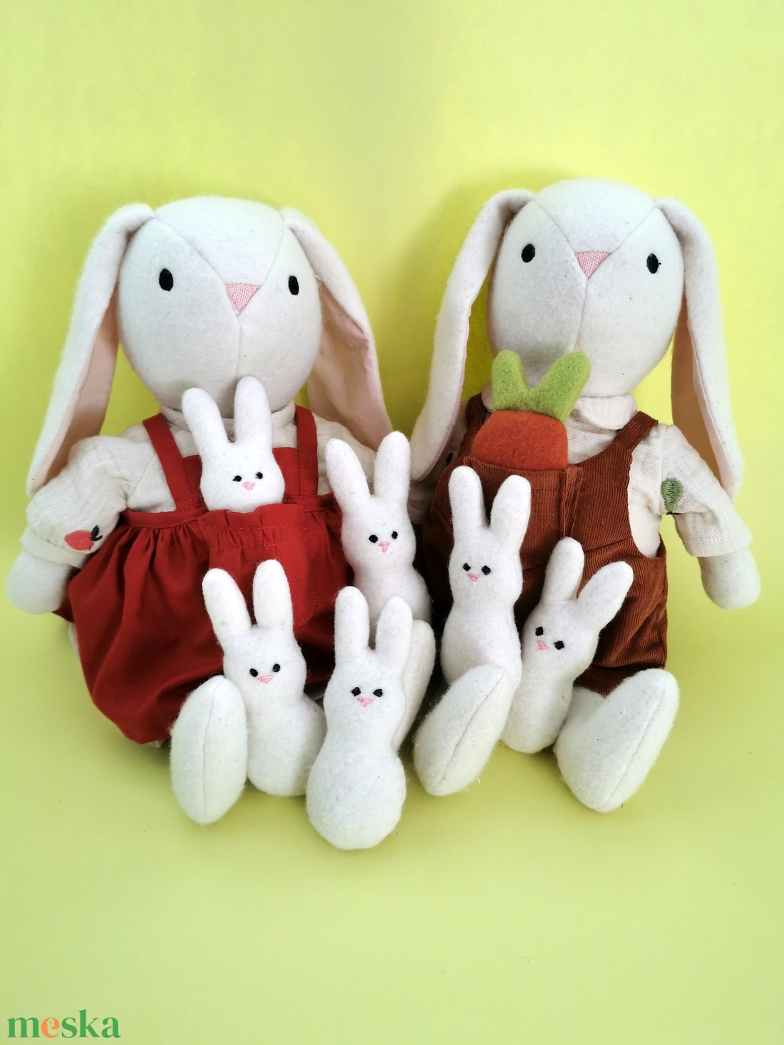 Öltöztethető baba, Nyuszi Papa, Bébirépával - játék & sport - plüssállat & játékfigura - nyuszi - Meska.hu