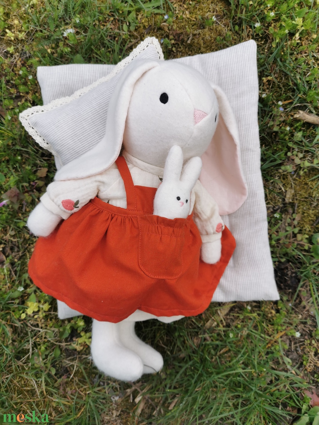 Nyuszi Mama, 32 cm - játék & sport - plüssállat & játékfigura - nyuszi - Meska.hu