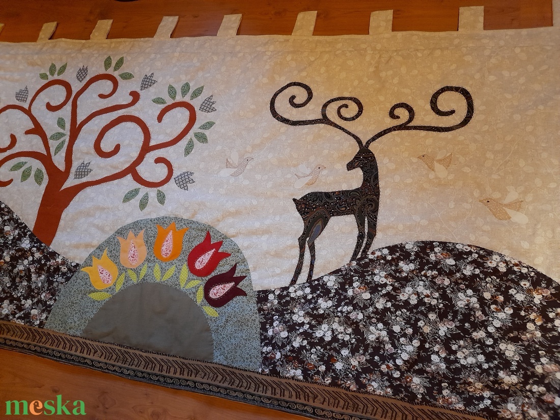 Falikép szarvassal, tulipánokkal 200 x 80 cm, aszimmetrikus - otthon & életmód - lakástextil - falvédő - Meska.hu Falikép szarvassal, tulipánokkal 200 x 80 cm, aszimmetrikus - otthon & életmód - lakástextil - falvédő - Meska.hu