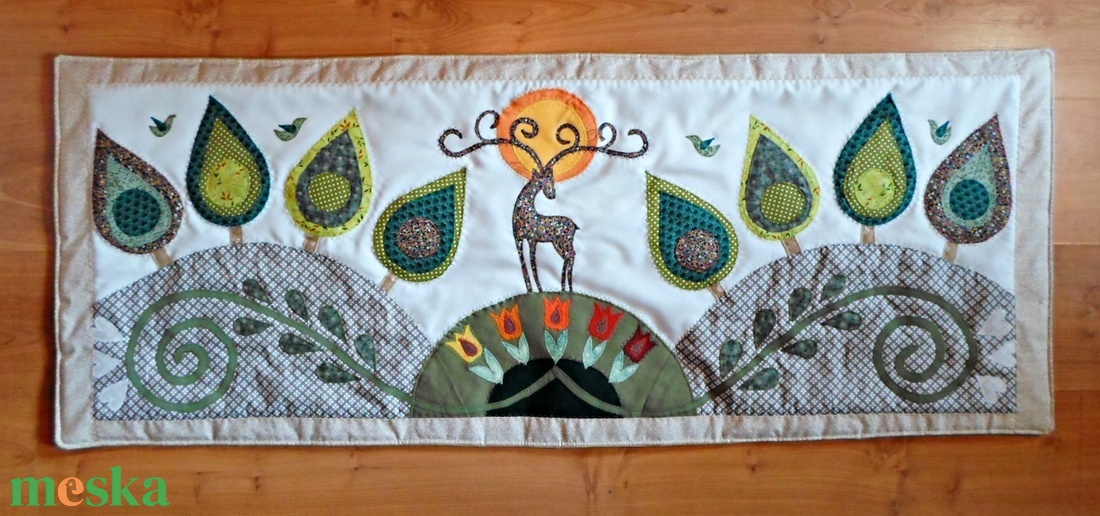 Falikép szarvasokkal, tulipánokkal 200 x 80 cm, szimmetrikus, részletesen kidolgozott - otthon & lakás - lakástextil - falvédő - Meska.hu