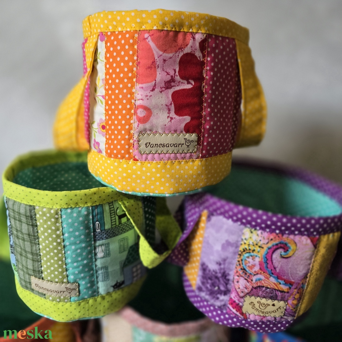 Henger alakú textil tároló fülekkel - táska & tok - bevásárlás & shopper táska - shopper, textiltáska, szatyor - Meska.hu Henger alakú textil tároló fülekkel - táska & tok - bevásárlás & shopper táska - shopper, textiltáska, szatyor - Meska.hu