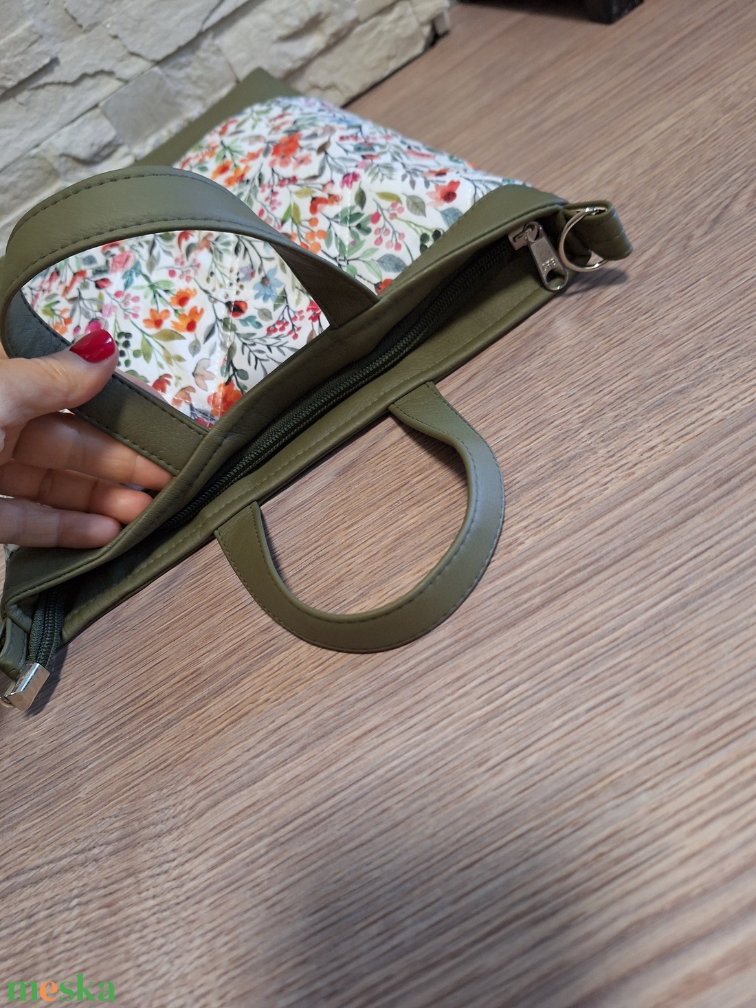 Virágos crossbody - táska & tok - kézitáska & válltáska - válltáska - Meska.hu