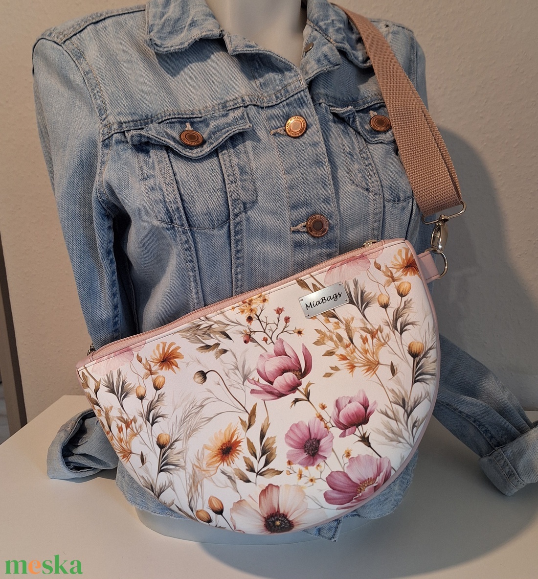 Női crossbody - táska & tok - kézitáska & válltáska - válltáska - Meska.hu Női crossbody - táska & tok - kézitáska & válltáska - válltáska - Meska.hu