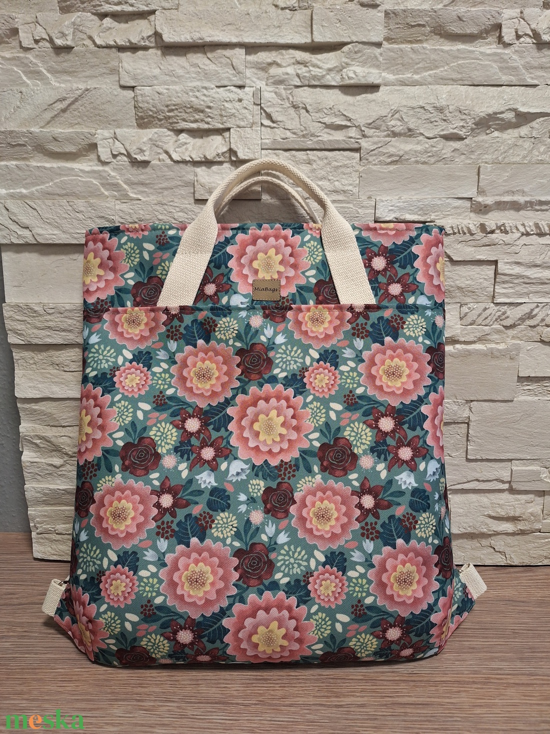 Miabags hátizsák  - táska & tok - kézitáska & válltáska - válltáska - Meska.hu