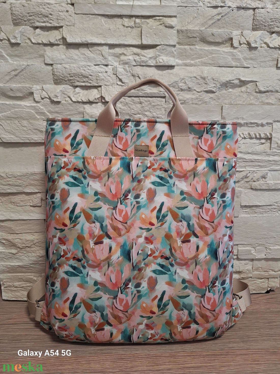 Miabags hátizsák  - táska & tok - kézitáska & válltáska - válltáska - Meska.hu