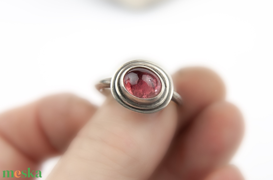 Terra rosa - ezüst gyűrű turmalinnal - ékszer - gyűrű - statement gyűrű - Meska.hu Terra rosa - ezüst gyűrű turmalinnal - ékszer - gyűrű - statement gyűrű - Meska.hu