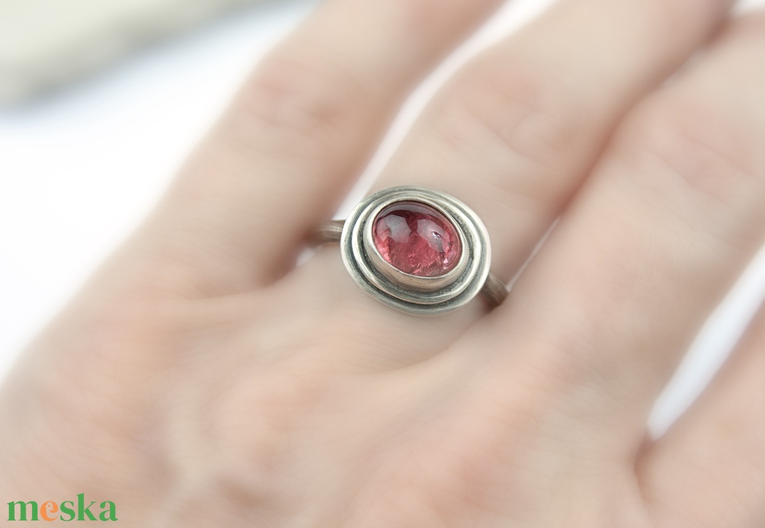 Terra rosa - ezüst gyűrű turmalinnal - ékszer - gyűrű - statement gyűrű - Meska.hu Terra rosa - ezüst gyűrű turmalinnal - ékszer - gyűrű - statement gyűrű - Meska.hu