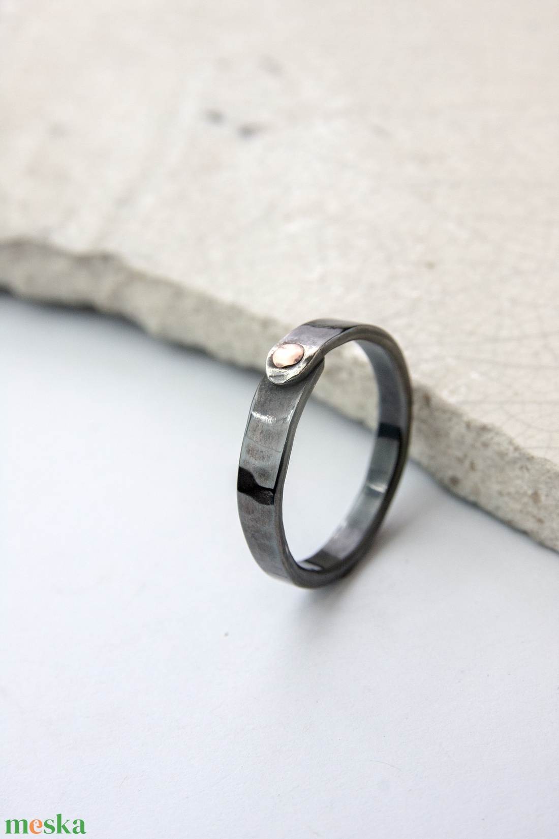 Holtpont - ezüst gyűrű réz szegeccsel - ékszer - gyűrű - kerek gyűrű - Meska.hu