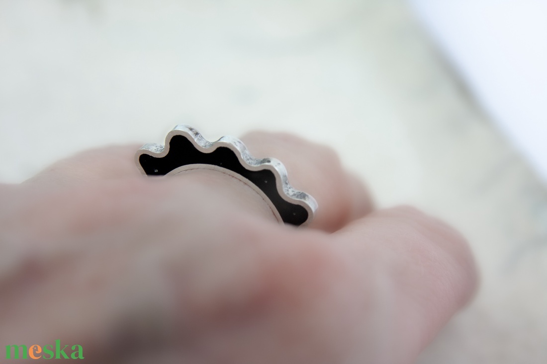 Grafitvirág - ezüst gyűrű - ékszer - gyűrű - statement gyűrű - Meska.hu