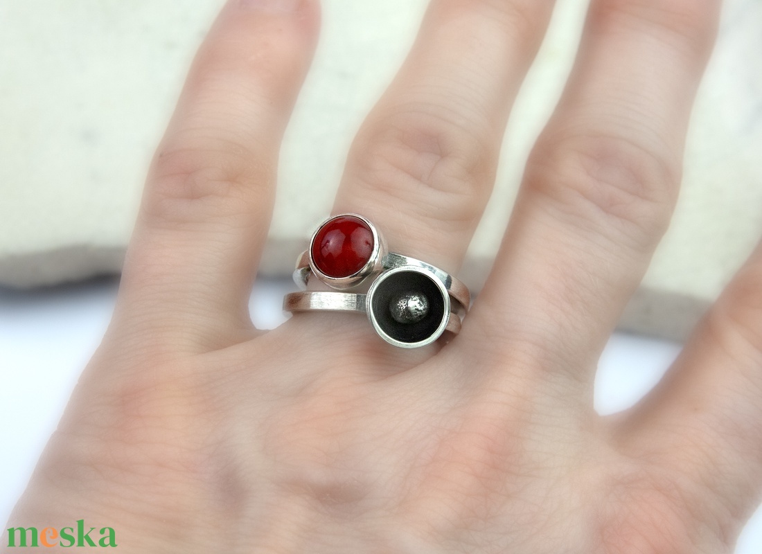 Pipacs - ezüst gyűrű korallal - ékszer - gyűrű - kerek gyűrű - Meska.hu