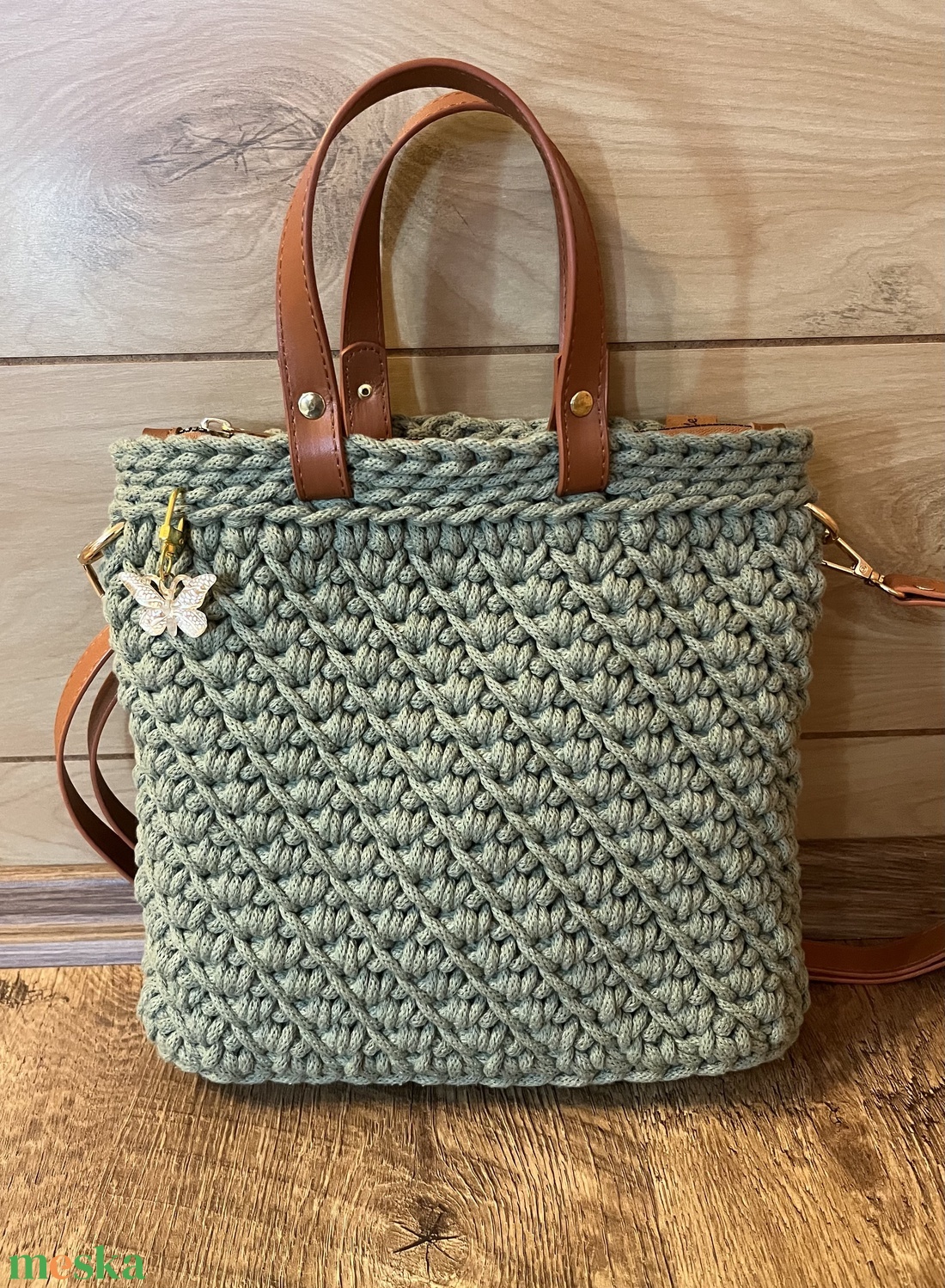 Horgolt kézi- és oldaltáska - táska & tok - kézitáska & válltáska - vállon átvethető táska - Meska.hu