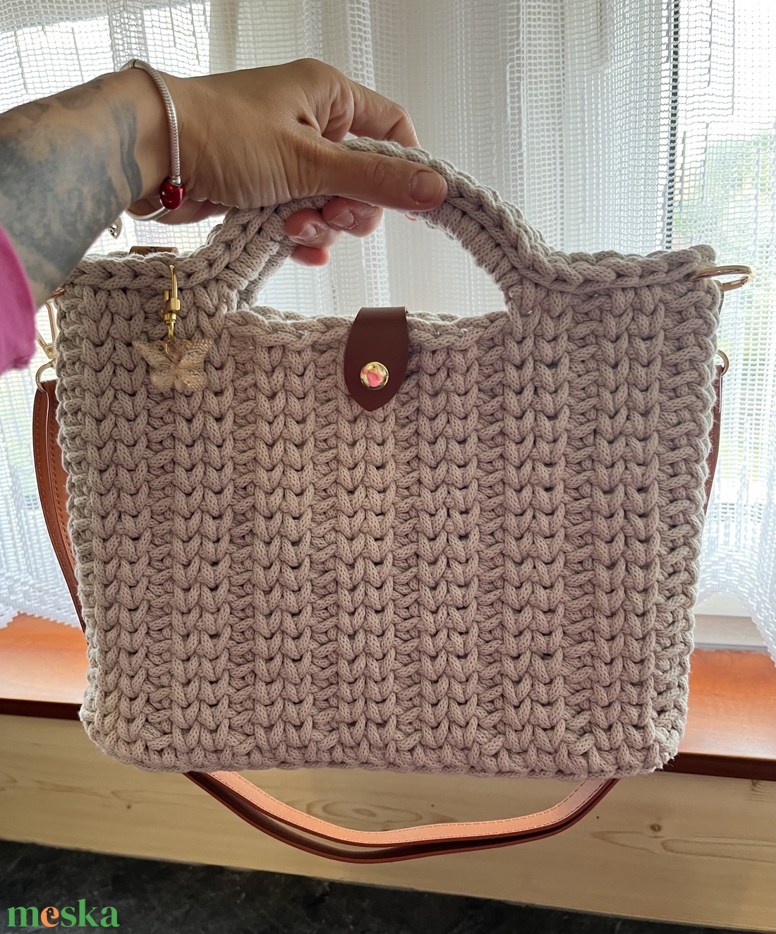 Horgolt kézi- és oldaltáska - táska & tok - kézitáska & válltáska - vállon átvethető táska - Meska.hu
