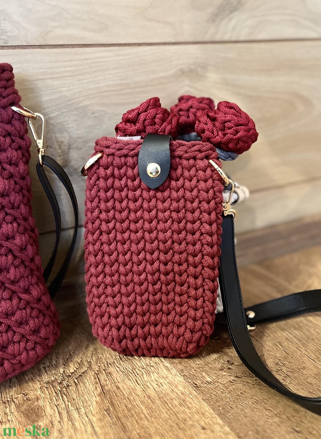 Horgolt mobil tartó táska - táska & tok - kézitáska & válltáska - vállon átvethető táska - Meska.hu