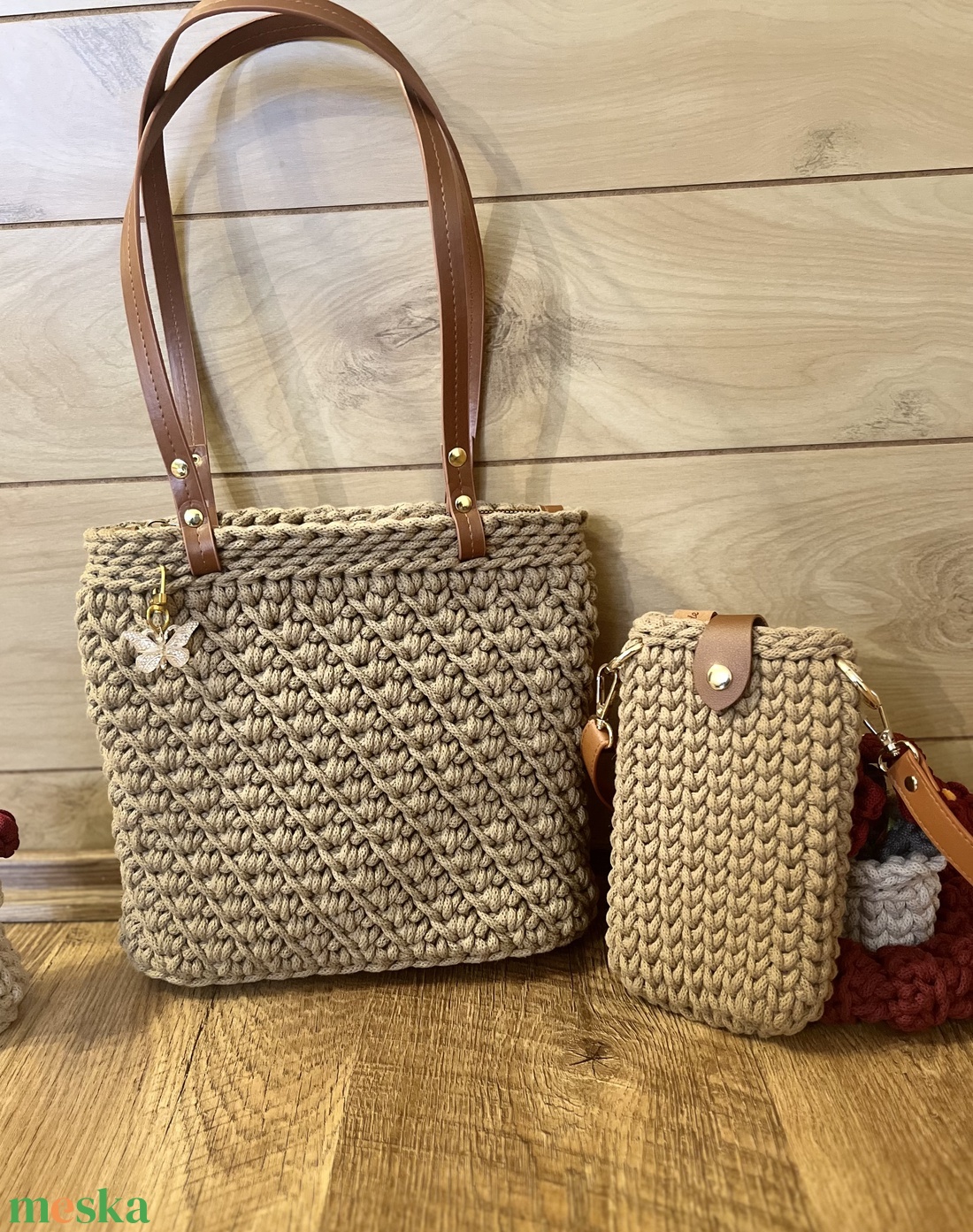 Horgolt � mobil tartó táska - táska & tok - kézitáska & válltáska - vállon átvethető táska - Meska.hu