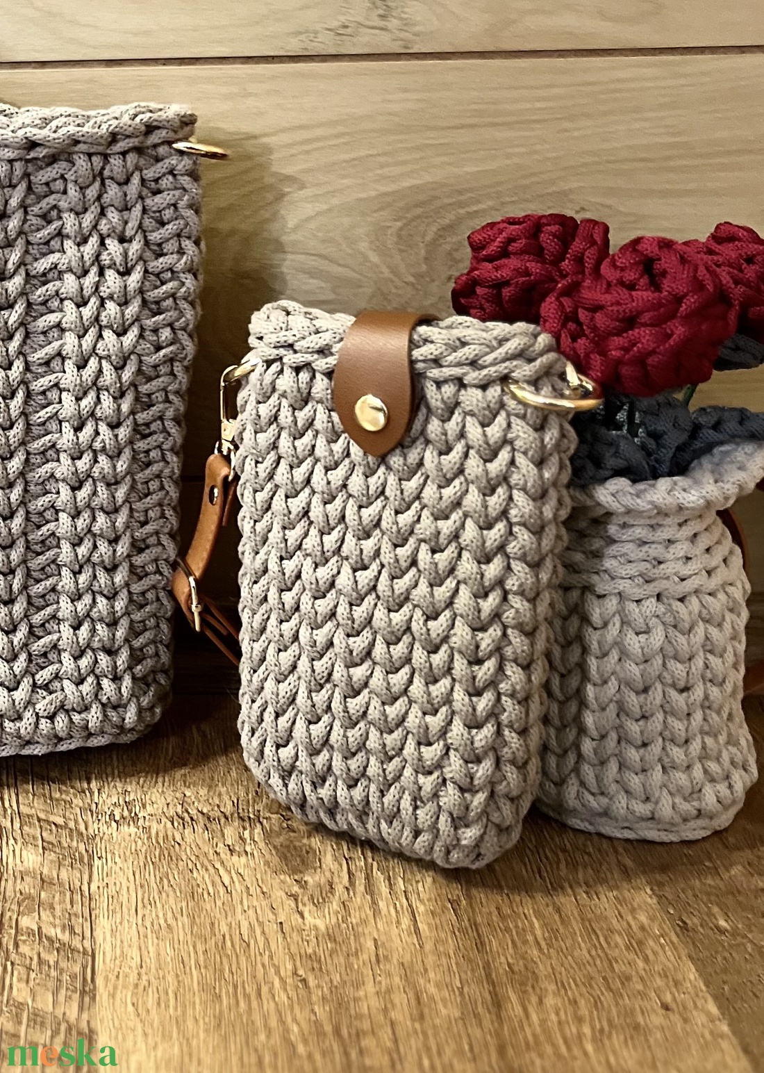 Horgolt � mobil tartó táska - táska & tok - kézitáska & válltáska - vállon átvethető táska - Meska.hu