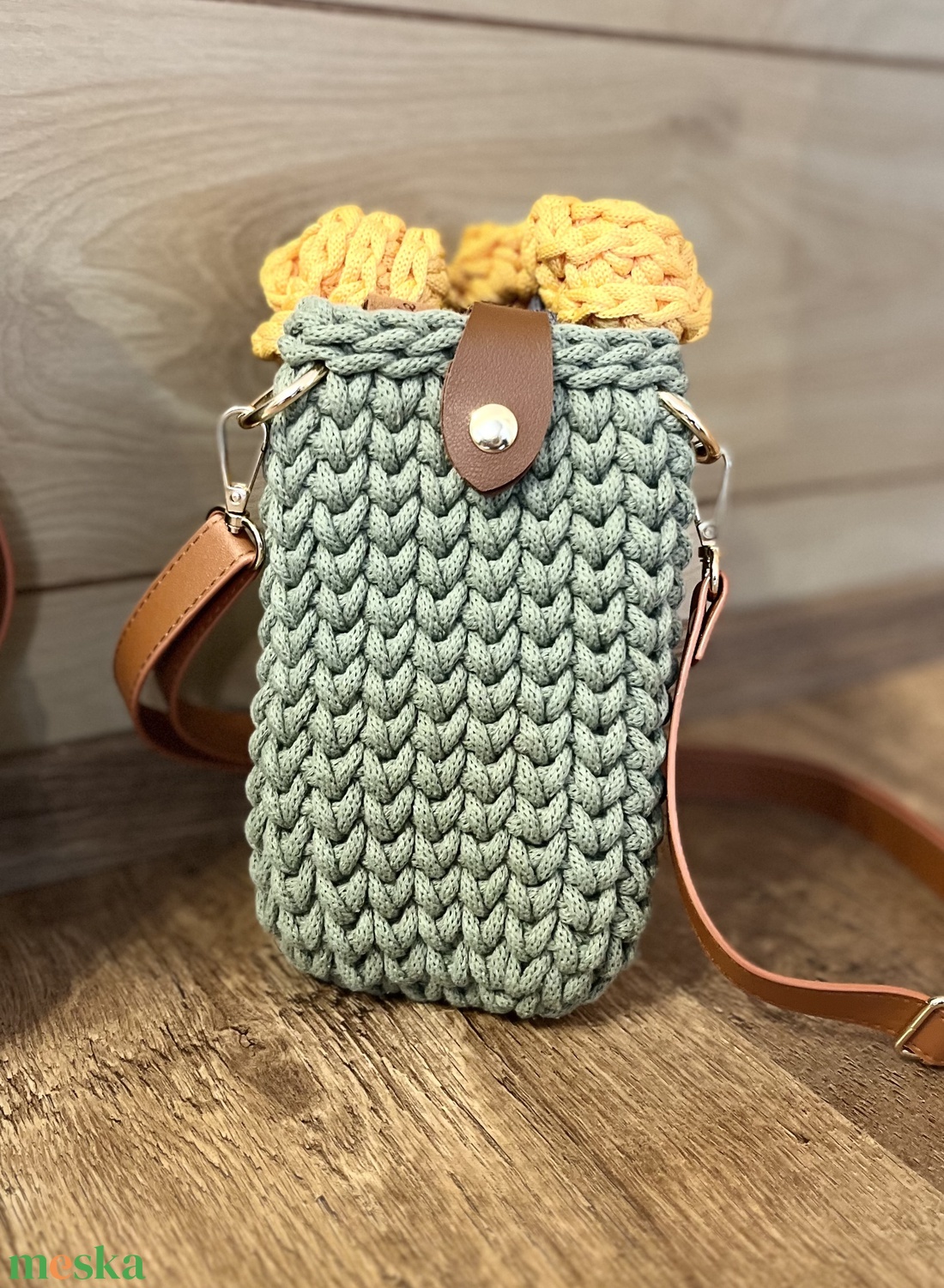 Horgolt � mobil tartó táska - táska & tok - kézitáska & válltáska - vállon átvethető táska - Meska.hu