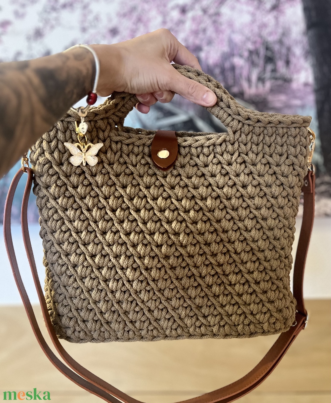 Horgolt kézi- és oldaltáska - táska & tok - kézitáska & válltáska - vállon átvethető táska - Meska.hu