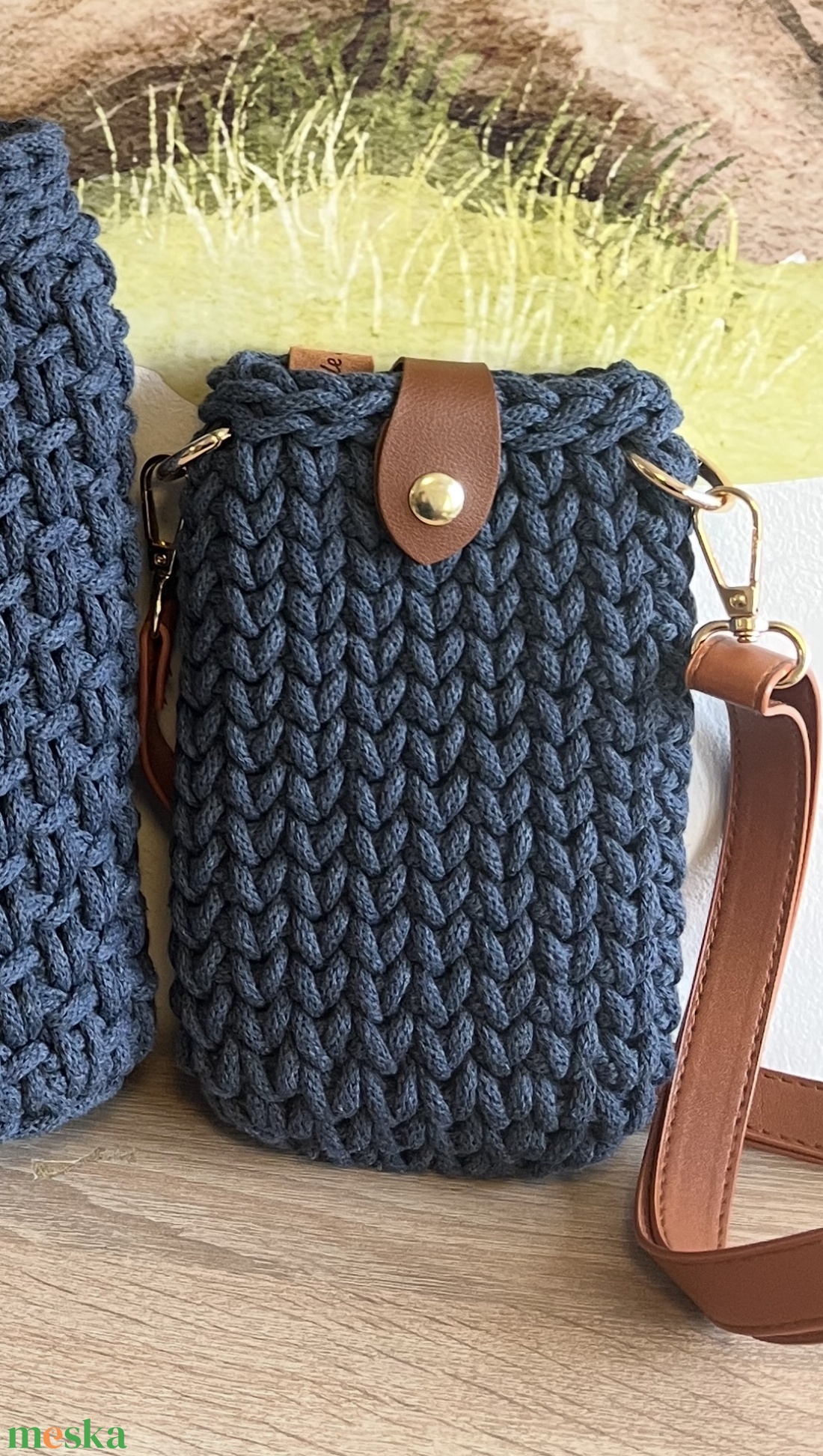 Horgolt � mobil tartó táska - táska & tok - kézitáska & válltáska - vállon átvethető táska - Meska.hu