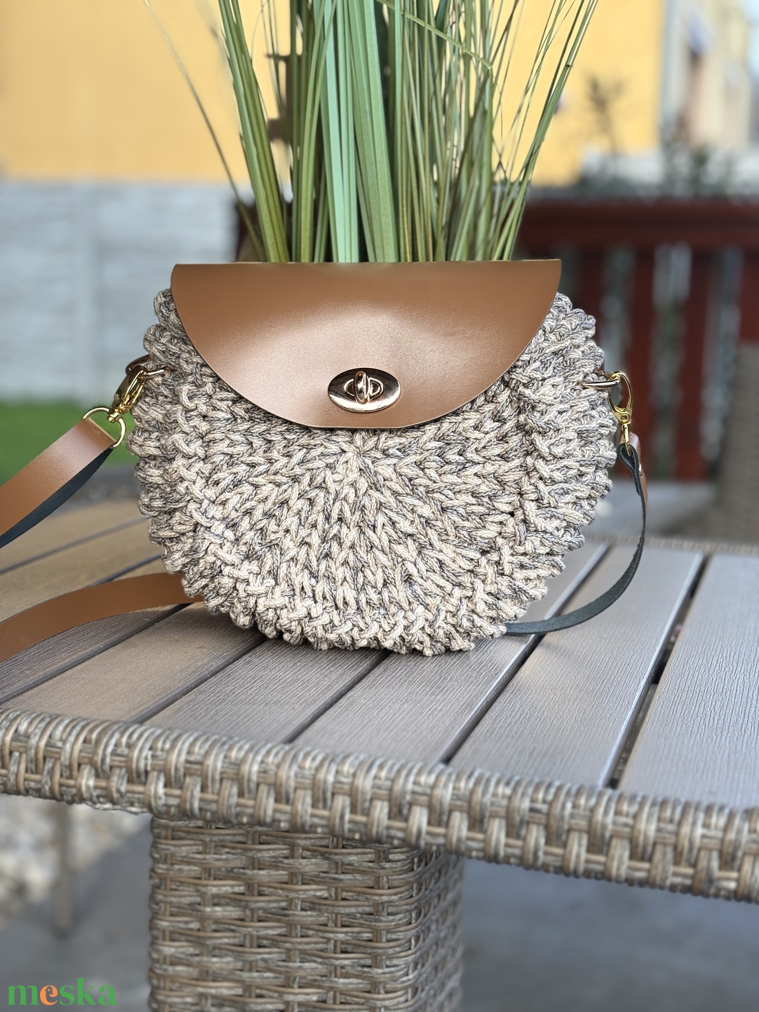 Horgolt oreo táska - táska & tok - kézitáska & válltáska - vállon átvethető táska - Meska.hu