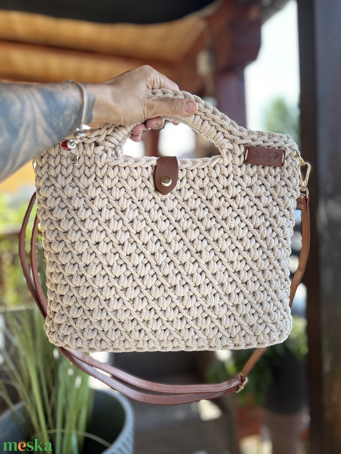 Horgolt kézi- és oldaltáska - táska & tok - kézitáska & válltáska - vállon átvethető táska - Meska.hu