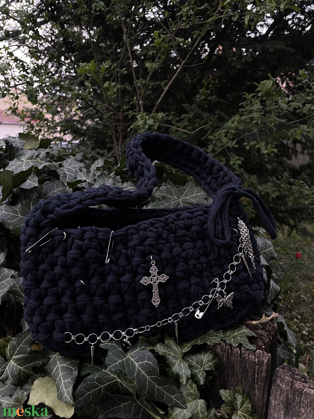 Egyedi, kézzel készült horgolt táska prémium minőségű pólófonálból. - táska & tok - kézitáska & válltáska - kézitáska - Meska.hu