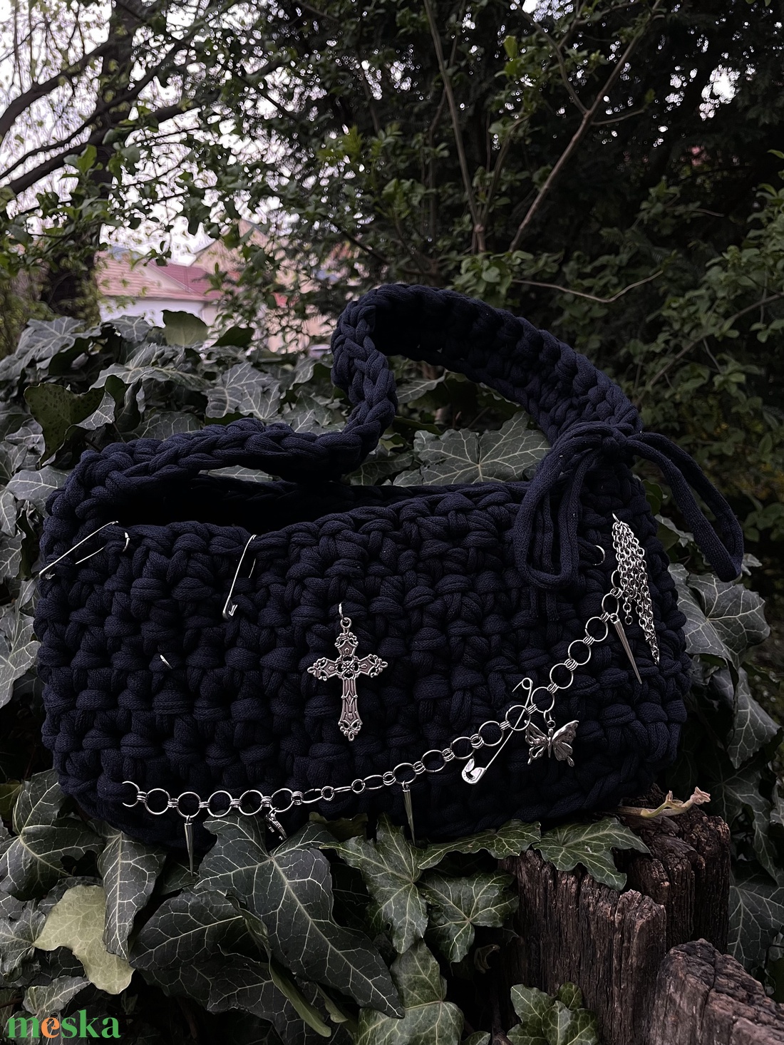 Egyedi, kézzel készült horgolt táska prémium minőségű pólófonálból. - táska & tok - kézitáska & válltáska - kézitáska - Meska.hu