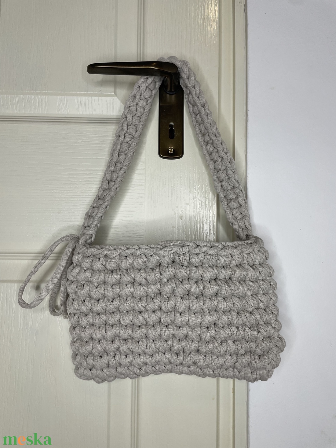 Kézzel készült, masszív horgolt táska � szürke - táska & tok - kézitáska & válltáska - alkalmi táska - Meska.hu