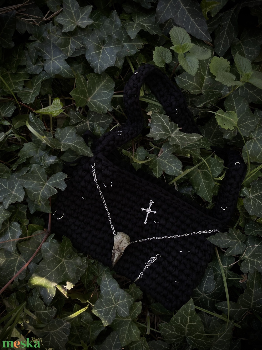 Egyedi, alternatív stílusú darab ,egyedi  horgolt táska  - táska & tok - kézitáska & válltáska - alkalmi táska - Meska.hu